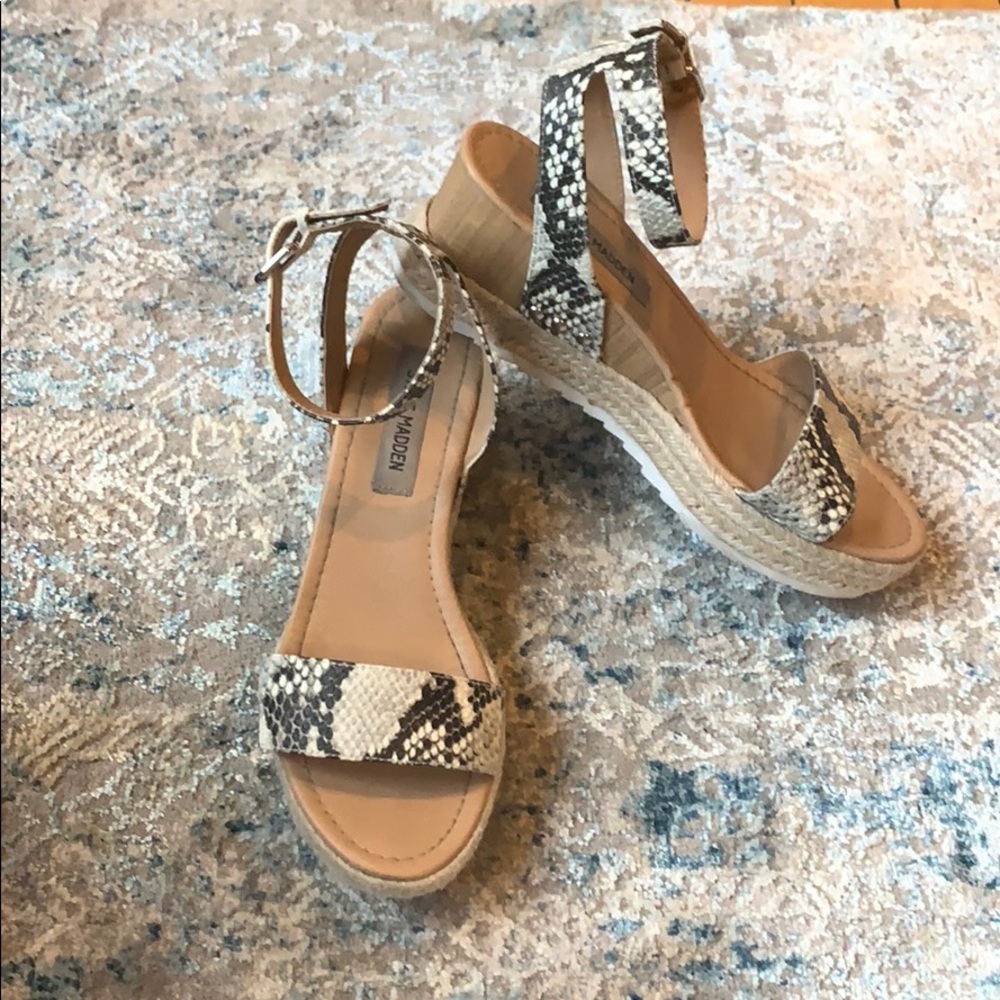 Steve Madden Chaser Platform Sandal